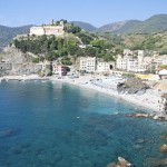 390px-Monterosso_al_Mare-panorama-convento_dei_cappuccini2-flickr
